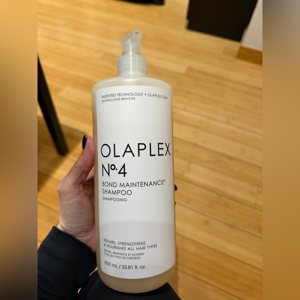 OLAPLEX No.4 Bond Maintenance Shampoo - Liter Size